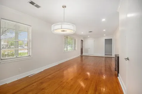 12847 Memorial Drive Houston TX 77024