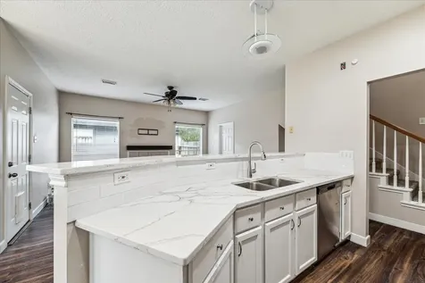 11902 Oakner Drive Tomball TX 77377