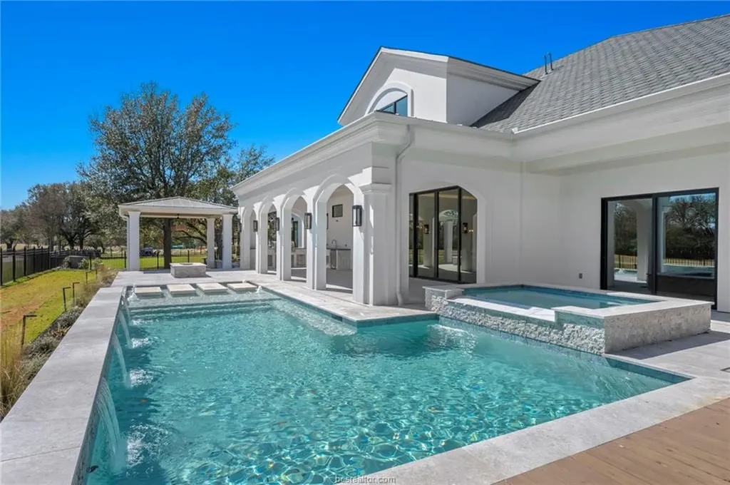 4212 Tuscany Court Bryan TX 77802