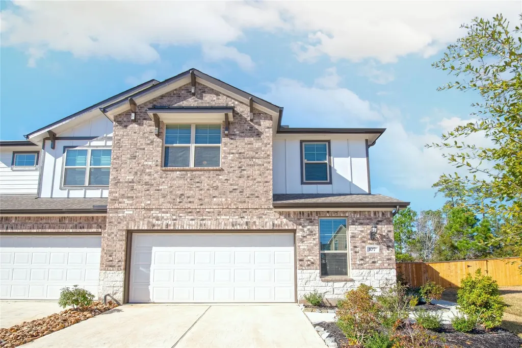 107 Silver Sky Court Conroe TX 77304