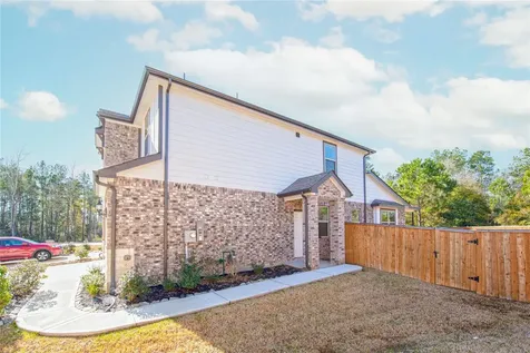 107 Silver Sky Court Conroe TX 77304