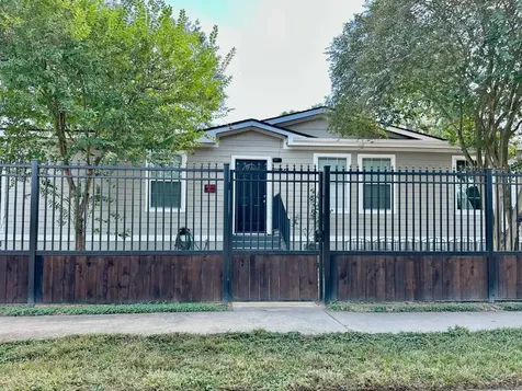 11935 Greenspark Lane Houston TX 77044