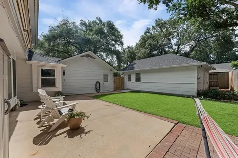 3030 Broadmoor Drive Sugar Land TX 77478