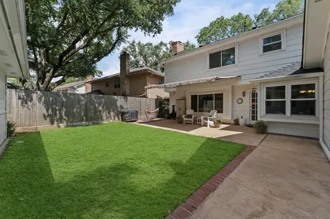 3030 Broadmoor Drive Sugar Land TX 77478
