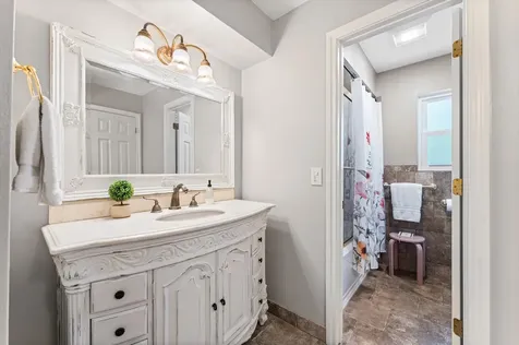 3030 Broadmoor Drive Sugar Land TX 77478