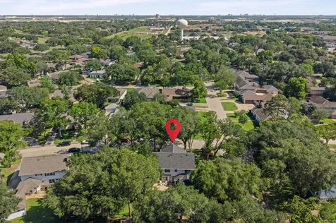 3030 Broadmoor Drive Sugar Land TX 77478