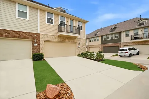 9466 Caddo Ridge Lane Cypress TX 77433