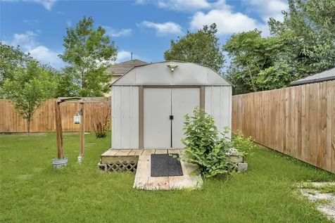 1530 Lochstone Drive Houston TX 77073