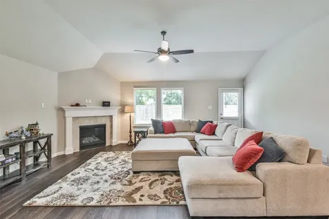 19111 Friesian Stallion Lane Tomball TX 77377