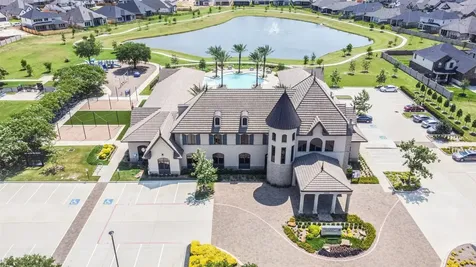 19111 Friesian Stallion Lane Tomball TX 77377
