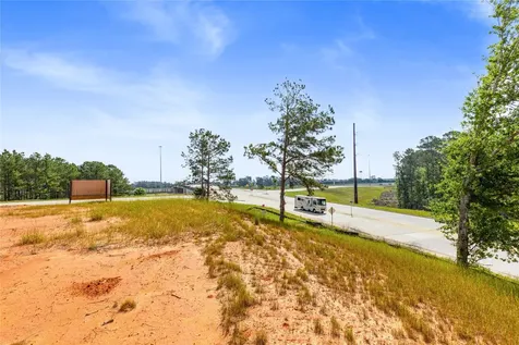 Tbd Ih 45 S, Lot 4 Huntsville TX 77340