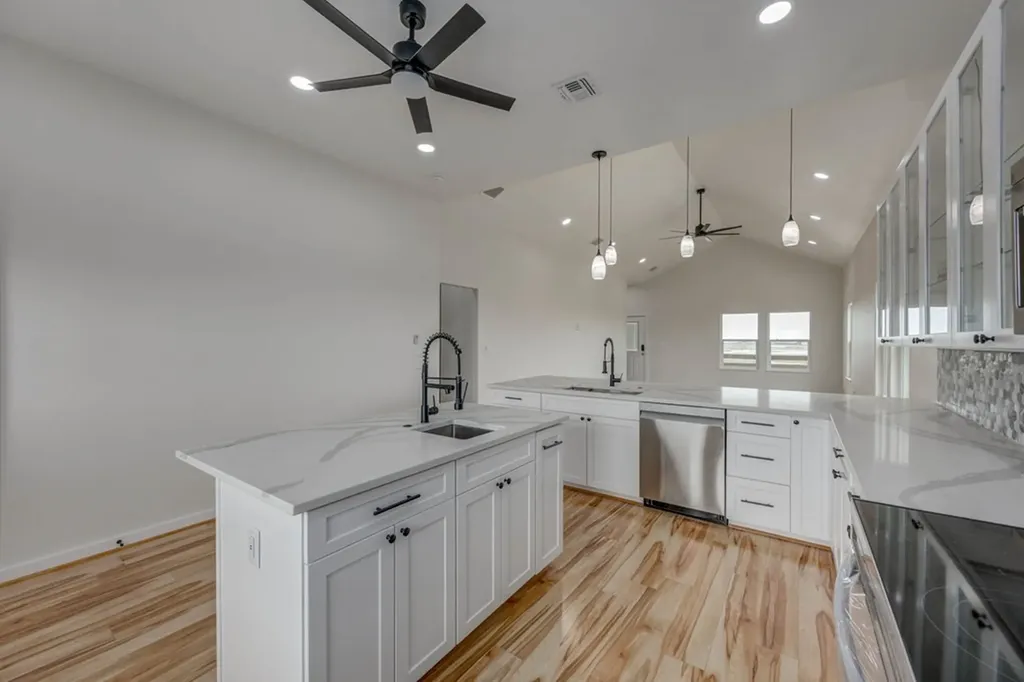 13 & 14 Bayview Loop Rockport TX 78382