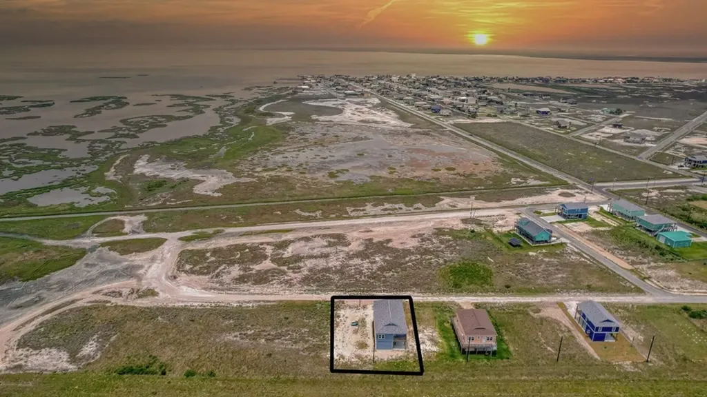 13 & 14 Bayview Loop Rockport TX 78382