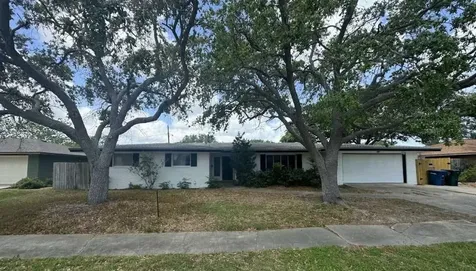 426 Pennington Drive Corpus Christi TX 78412