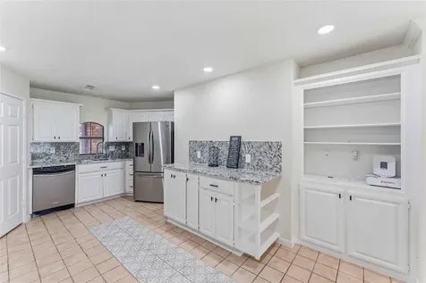 7825 Hughes Ranch Road Pearland TX 77581