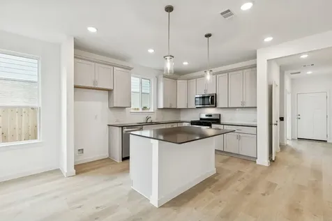 18106 Zemira Lane Tomball TX 77377