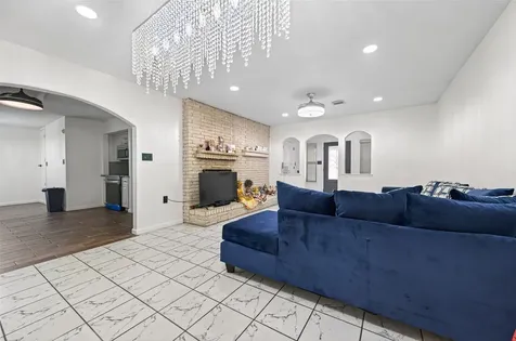 13902 Ambrose Street Houston TX 77045