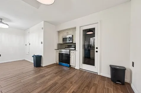 13902 Ambrose Street Houston TX 77045
