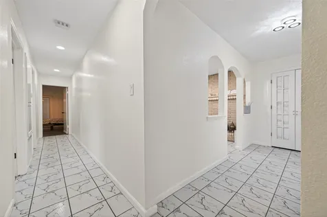 13902 Ambrose Street Houston TX 77045