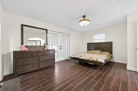 13902 Ambrose Street Houston TX 77045