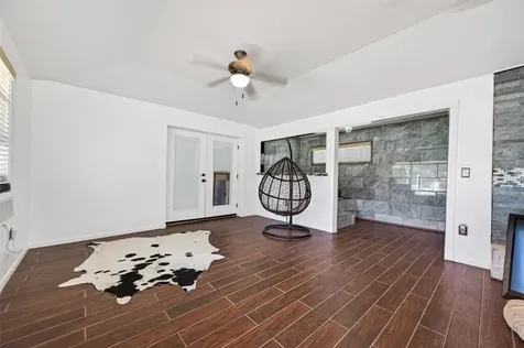 13902 Ambrose Street Houston TX 77045