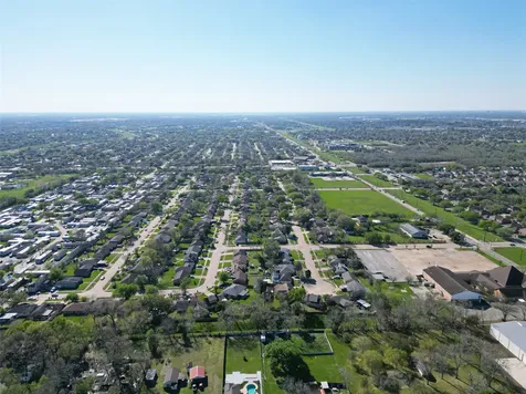 13902 Ambrose Street Houston TX 77045