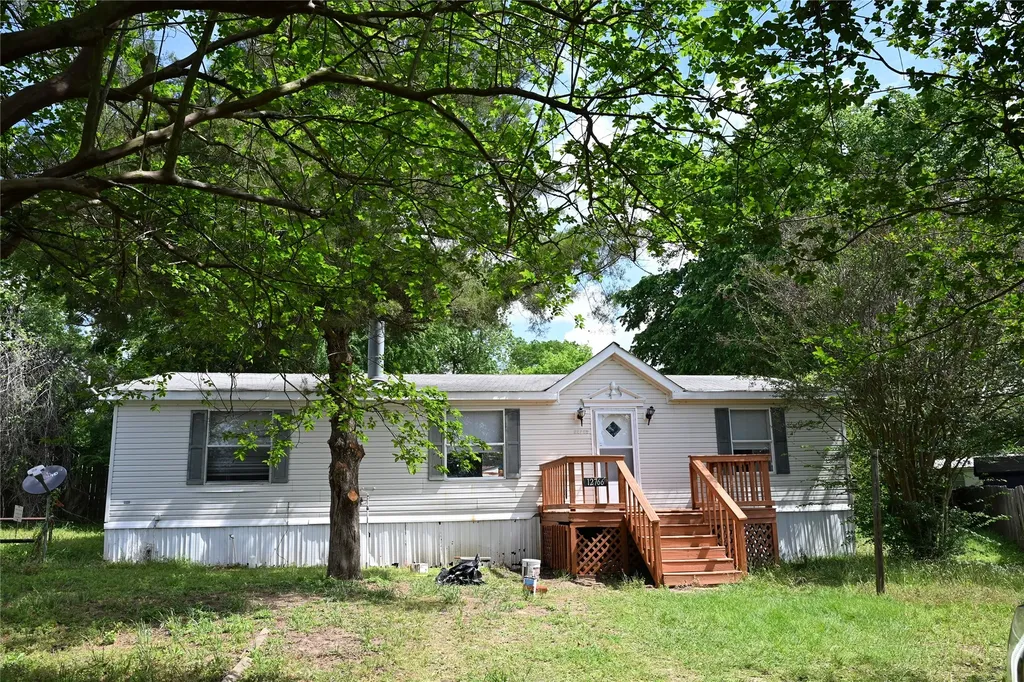 12766 Paradise View Court W Willis TX 77318
