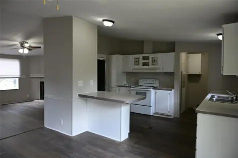 12766 Paradise View Court W Willis TX 77318