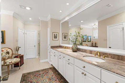 5207 Fountainbridge Lane Houston TX 77069