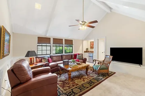 5207 Fountainbridge Lane Houston TX 77069