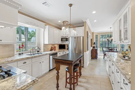 5207 Fountainbridge Lane Houston TX 77069