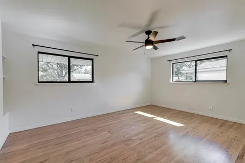 5655 Wigton Drive Houston TX 77096