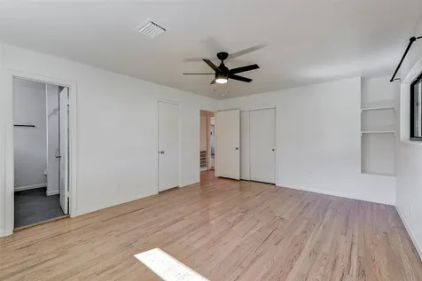 5655 Wigton Drive Houston TX 77096