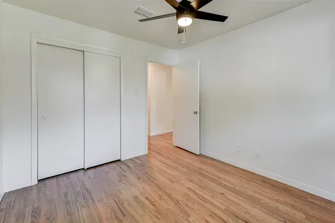 5655 Wigton Drive Houston TX 77096