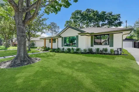 5655 Wigton Drive Houston TX 77096