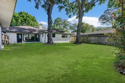 5655 Wigton Drive Houston TX 77096