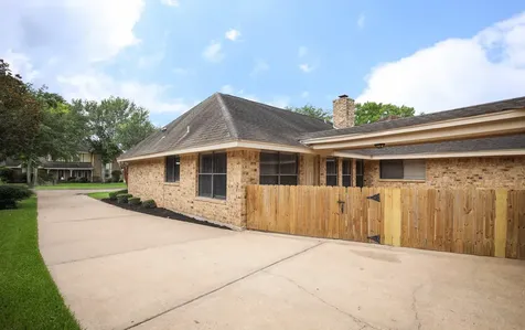 3003 Planters Street Sugar Land TX 77479
