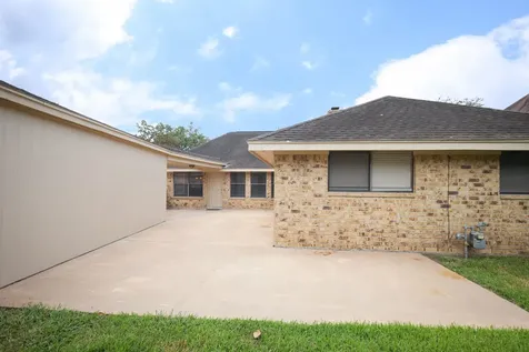 3003 Planters Street Sugar Land TX 77479