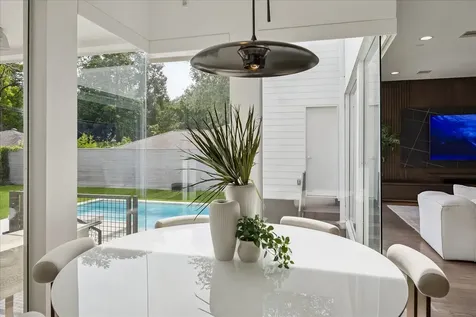 5215 Jason Street Houston TX 77096