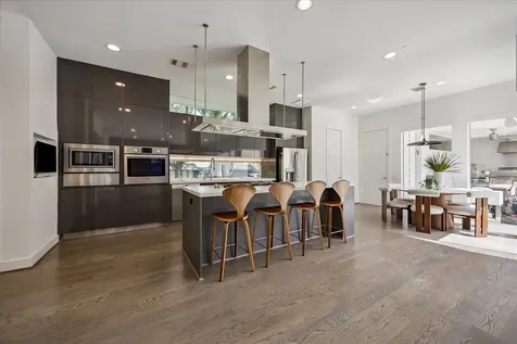 5215 Jason Street Houston TX 77096