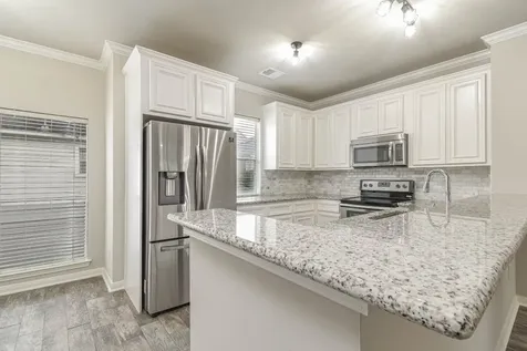 1729 Tuam Street Houston TX 77004