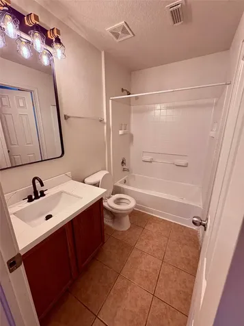 2910 Feather Green Trail Fresno TX 77545