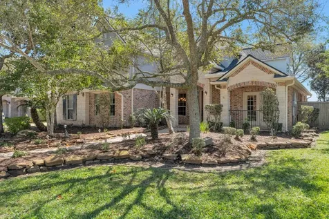 5214 Blue Cypress Lane League City TX 77573