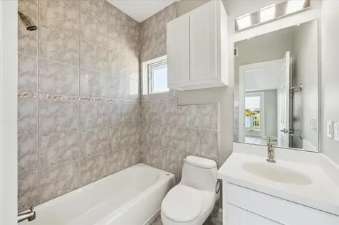 13415 Binnacle Way Galveston TX 77554