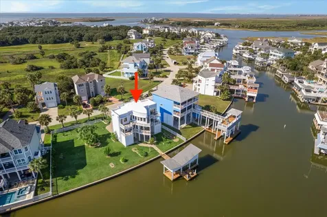 13415 Binnacle Way Galveston TX 77554
