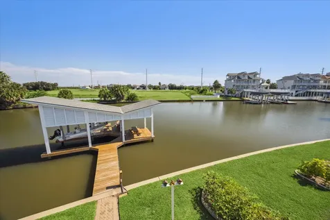 13415 Binnacle Way Galveston TX 77554
