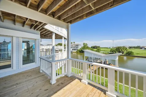 13415 Binnacle Way Galveston TX 77554