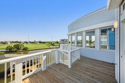 13415 Binnacle Way Galveston TX 77554