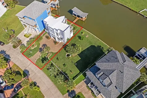 13415 Binnacle Way Galveston TX 77554