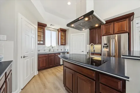 13415 Binnacle Way Galveston TX 77554